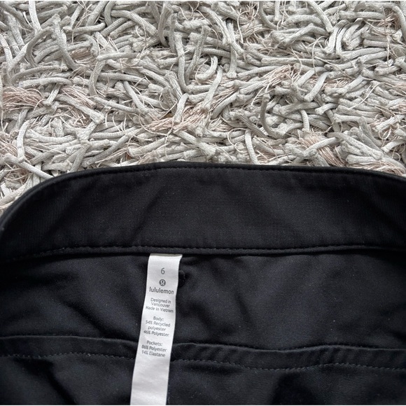 Lululemon City Sleek 5 Pocket 7/8 Pant Black Sz 6♥️ - Picture 7 of 8